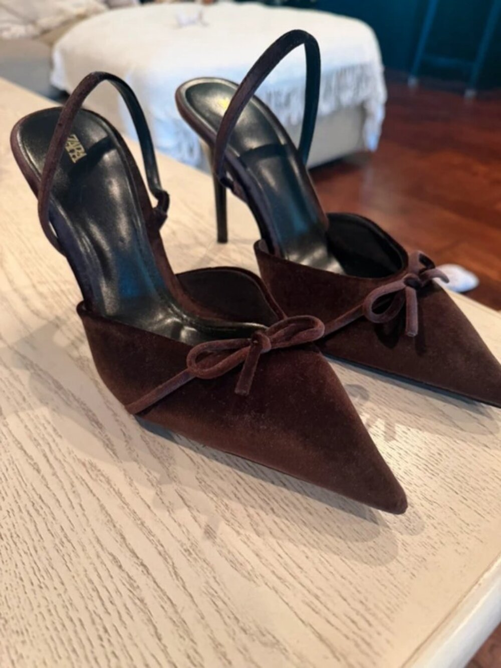 Heels - Picture 2 of 3